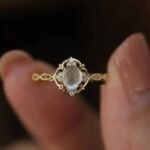 Bague en Lune Naturelle et Argent 925, Unique et éblouissante