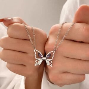 Collier D’amitié Papillon Magnétique avec Cristaux Scintillants
